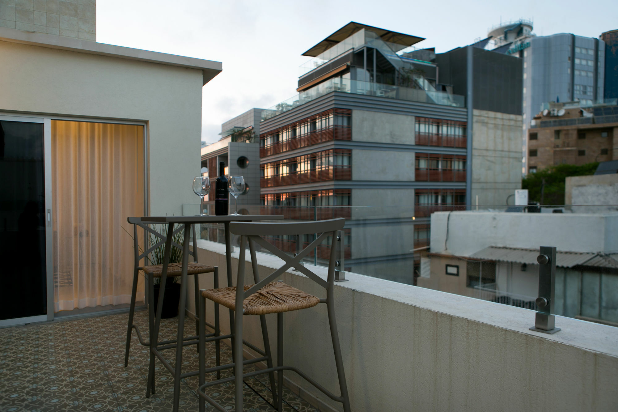 K Suites Tlv By The Beach Τελ Αβίβ Εξωτερικό φωτογραφία
